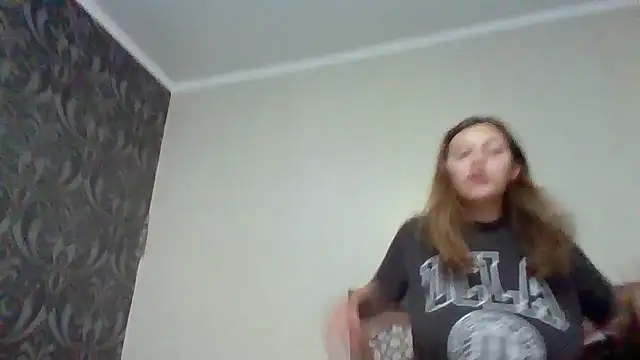 Baby Mon online show from October 10, 2025, 4:46 am