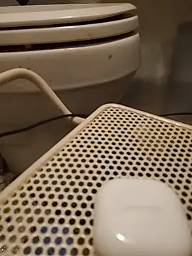 Snapshot of elfranger chatting on December 23, 2025, 8:35 am elfranger online show from December 23, 2025, 8:35 am