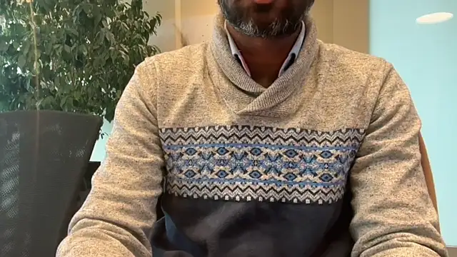 pranastro00 online show from November 14, 2025, 2:54 pm