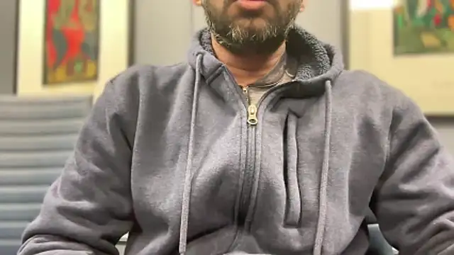 pranastro00 online show from February 25, 2026, 2:50 pm