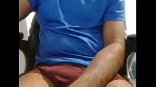 pranastro00 online show from October 31, 2025, 12:18 am