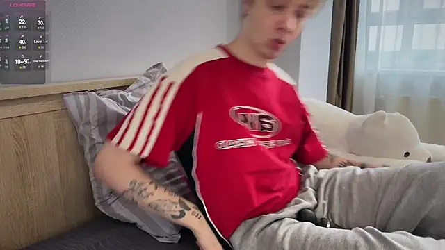 olivertasty online show from May 25, 2026, 2:27 pm