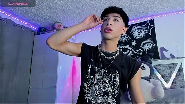 Dark Boy26 online show from September 8, 2025, 9:58 pm