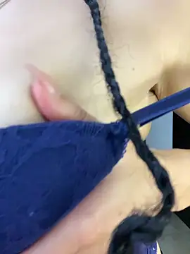 lenkaa online show from March 10, 2026, 11:31 pm