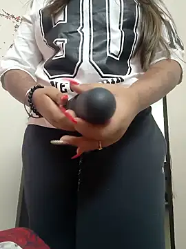 Snapshot of Seductive_Punjaban chatting on October 15, 2025, 11:18 am Seductive Punjaban online show from October 15, 2025, 11:18 am