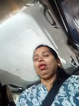 rasilibhabi666 online show from October 12, 2025, 1:34 pm