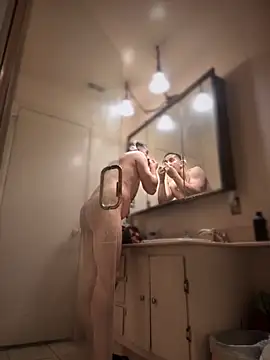 Snapshot of himNIGuys chatting on September 30, 2025, 7:03 am himNIGuys online show from September 30, 2025, 7:03 am