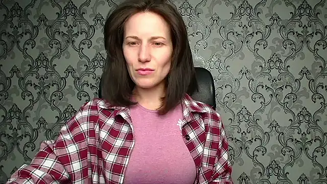 Snapshot of Kelly_Kisss chatting on February 1, 2026, 11:19 am Kelly Kisss online show from February 1, 2026, 11:19 am