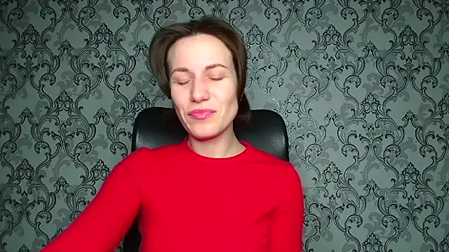 Snapshot of Kelly_Kisss chatting on February 14, 2026, 6:46 am Kelly Kisss online show from February 14, 2026, 6:46 am