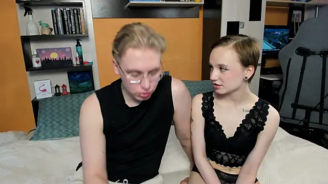 SammySccott online show from April 10, 2026, 9:49 am