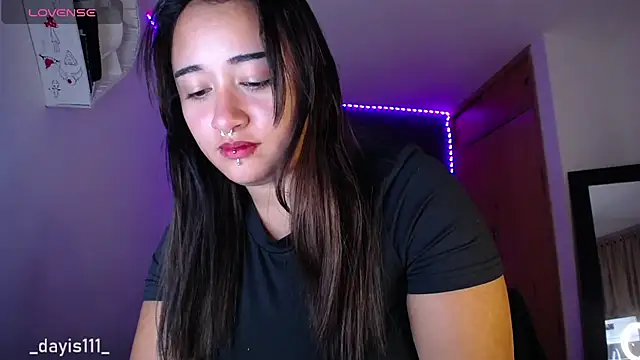 Snapshot of dayis_sweet chatting on February 5, 2026, 3:35 am dayis sweet online show from February 5, 2026, 3:35 am