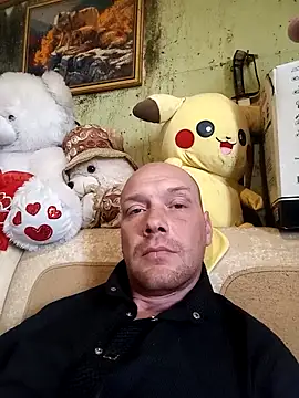 ToughDraft14 online show from April 28, 2026, 2:27 am