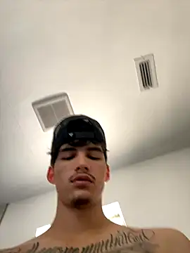 funbigdickk online show from September 18, 2025, 9:40 pm