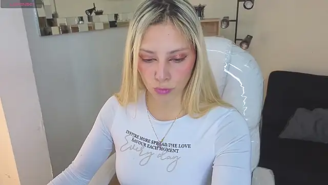 Jennaa Cooper online show from January 10, 2026, 2:01 pm