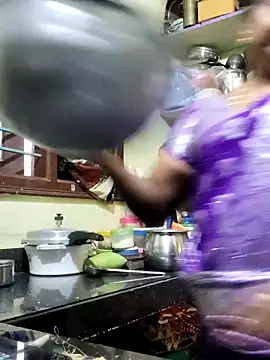 papukurty online show from April 14, 2026, 5:56 am