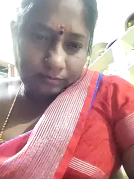 Snapshot of papukurty chatting on February 24, 2026, 1:56 pm papukurty online show from February 24, 2026, 1:56 pm