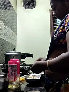 papukurty online show from March 26, 2026, 1:59 am