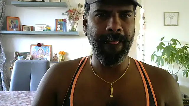 Snapshot of frenchblackc31 chatting on March 2, 2026, 4:58 pm frenchblackc31 online show from March 2, 2026, 4:58 pm