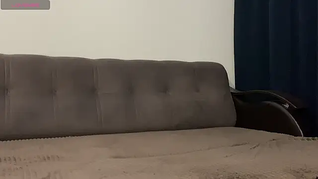 vertul1ana online show from October 26, 2025, 2:34 am