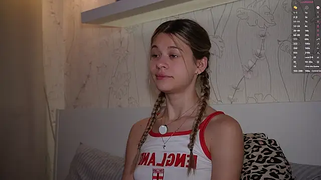 AnneVerity online show from November 21, 2025, 7:35 pm