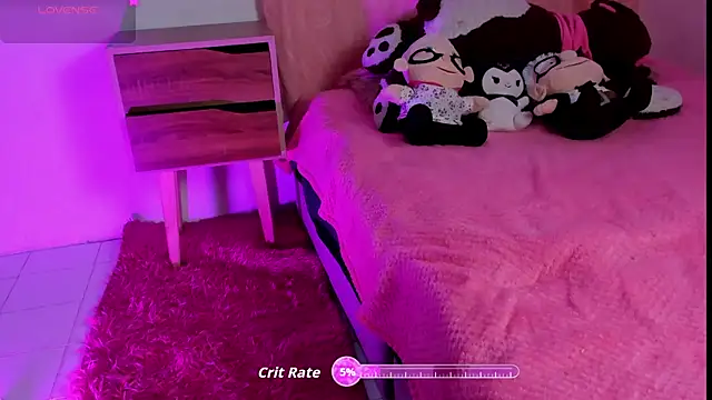 Alanaloiiss  online show from October 31, 2025, 3:03 am