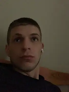 macho1347 online show from April 13, 2026, 4:44 pm