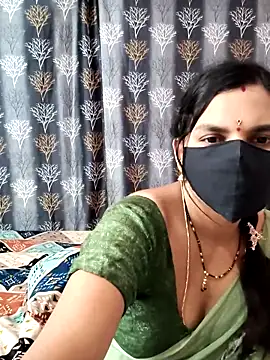 Snapshot of Lalitha-1995 chatting on April 25, 2026, 6:38 am Lalitha-1995 online show from April 25, 2026, 6:38 am
