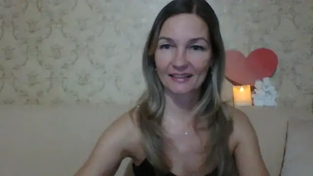 Snapshot of sweetriki chatting on February 13, 2026, 5:13 pm sweetriki online show from February 13, 2026, 5:13 pm