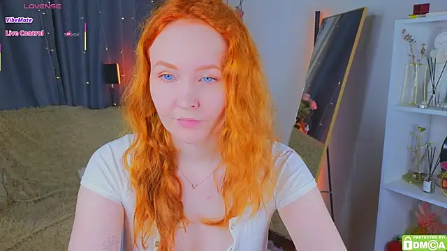 JoyceJones online show from July 7, 2026, 7:17 pm