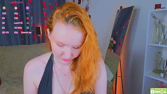 JoyceJones online show from June 21, 2026, 8:36 pm