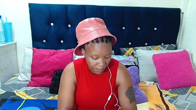 SexyMellon online show from October 19, 2025, 7:05 pm