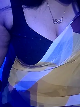 Anuforyou19 online show from November 10, 2025, 4:56 pm