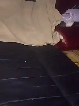 Snapshot of yaraa49 chatting on September 19, 2025, 4:33 pm yaraa49 online show from September 19, 2025, 4:33 pm