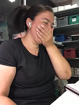 Snapshot of sweetdulcexxx chatting on February 3, 2026, 12:54 pm sweetdulcexxx online show from February 3, 2026, 12:54 pm