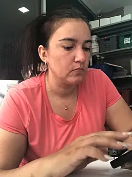 Snapshot of sweetdulcexxx chatting on February 9, 2026, 8:29 pm sweetdulcexxx online show from February 9, 2026, 8:29 pm