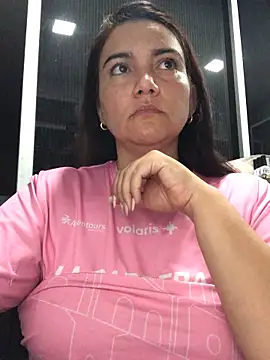 Snapshot of sweetdulcexxx chatting on February 6, 2026, 2:29 am sweetdulcexxx online show from February 6, 2026, 2:29 am