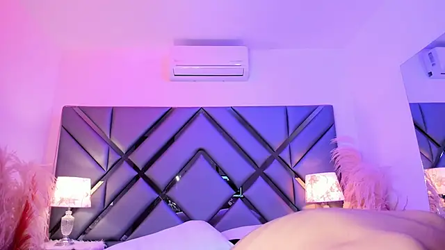 Snapshot of Milan_LewisS chatting on March 24, 2026, 11:32 am Milan LewisS online show from March 24, 2026, 11:32 am