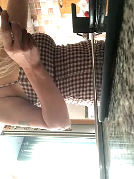 Snapshot of AlevNaz chatting on September 24, 2025, 12:11 pm AlevNaz online show from September 24, 2025, 12:11 pm
