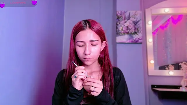 NataliaPrada s online show from November 24, 2025, 4:07 pm