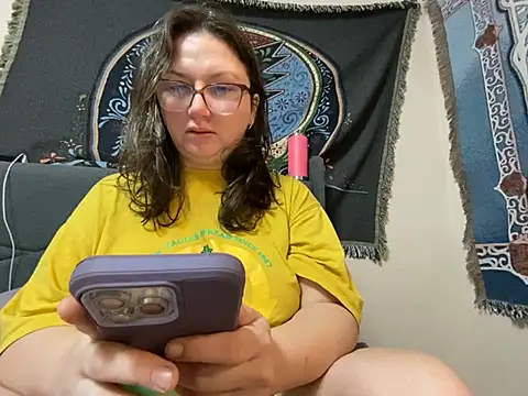 GirlSquirt online show from March 31, 2026, 12:07 pm