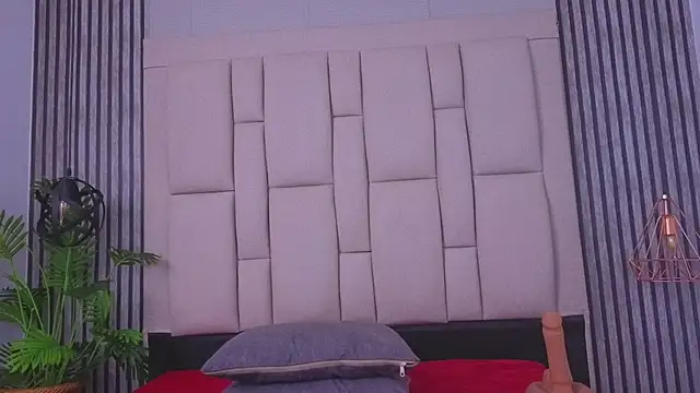 Snapshot of bryonycutee chatting on February 10, 2026, 11:42 am bryonycutee online show from February 10, 2026, 11:42 am