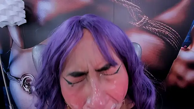 miss   taylor online show from February 3, 2026, 2:53 am