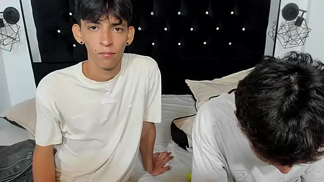 Sebas cat online show from November 16, 2025, 10:46 pm