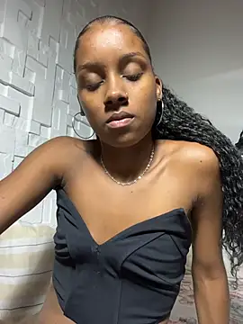 Ketpimentinha09 online show from July 26, 2026, 5:03 am
