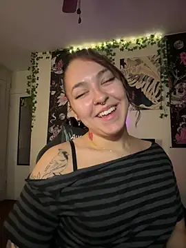 babykalirose online show from June 5, 2026, 1:54 am