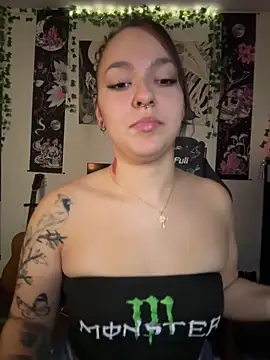 babykalirose online show from June 6, 2026, 1:33 am