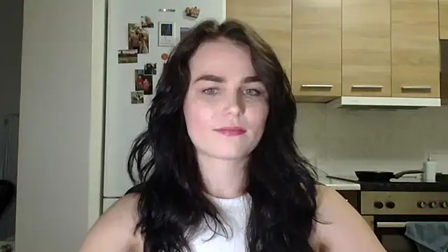 Snapshot of Silviaa_a chatting on September 17, 2025, 7:27 pm Silviaa a online show from September 17, 2025, 7:27 pm