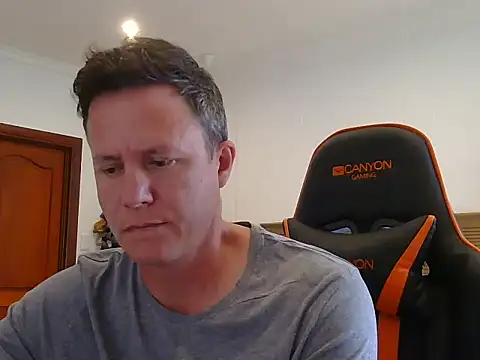 Snapshot of TroyDieselXXX chatting on January 16, 2026, 6:50 am TroyDieselXXX online show from January 16, 2026, 6:50 am