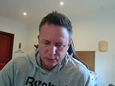TroyDieselXXX online show from July 23, 2026, 5:49 am