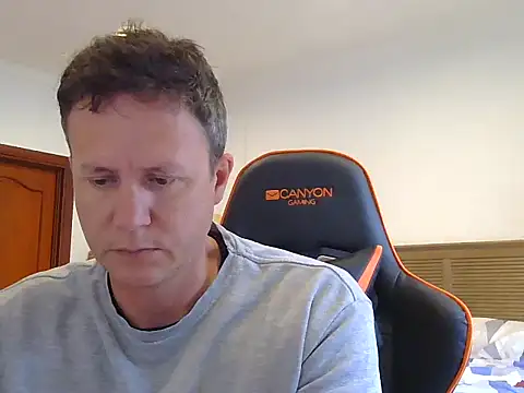 Snapshot of TroyDieselXXX chatting on January 19, 2026, 5:55 am TroyDieselXXX online show from January 19, 2026, 5:55 am